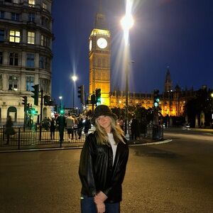 Meet your Posher, Kaelyn